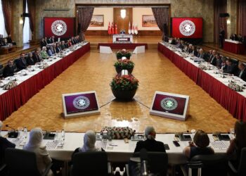 “Cumhuriyet'in 102. yılında: Nasıl birlikte yaşayacağız?”