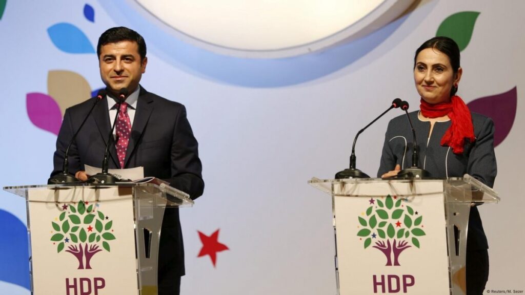 DEM Parti: AİHM kararları gereği Kobanê davası tutsakları tahliye edilmeli