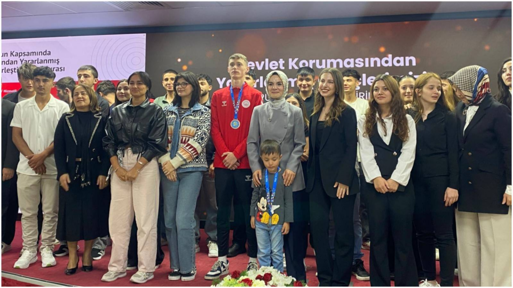 Devlet korumasından yararlanan 742 genç kamuya yerleşti