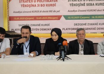 Dil çalıştayında eğitim, sağlık, göç, ekoloji ile dil ilişkisi tartışıldı