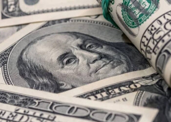 Dolar ve Euro Yeniden Zirveye Göz Dikti! Dolar Kaç TL Oldu, Euro Ne Kadar? İşte 27 Ekim Pazartesi Güncel Döviz Kurları