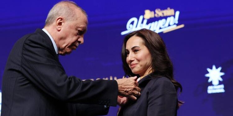 Ek bütçemiz gündeme alınmadı; engel olan değil, hizmet eden kazanır