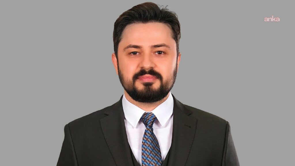 Erciyes Üniversitesi’nin Ahmet Davutoğlu’na yaptığı ilim ahlakına sığmaz