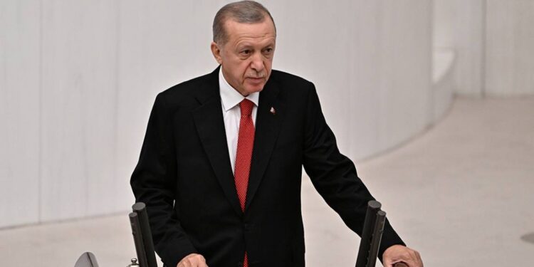 Erdoğan Meclis açılışında konuştu: Sürecin hassas olduğunun farkındayız