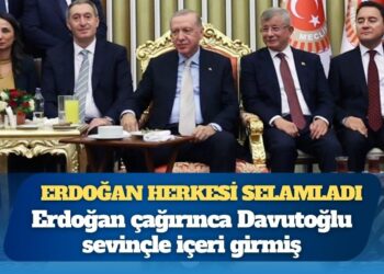 Erdoğan çağırınca Davutoğlu sevinçle içeri girmiş