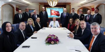 Erdoğan'a göre sınır ötesi tezkere 'ülke bekası' için