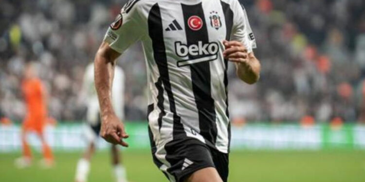 Fenerbahçe, Beşiktaş’ın Gözden Çıkardığı Yıldıza Talip Oldu