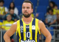 Fenerbahçe Kaptanına Şok! Alkollüyken Direksiyon Başına Geçti, Ehliyeti Kaptırdı