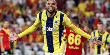Fenerbahçe'de En-Nesyri Bardağı Taşırdı! Defteri Kapattı