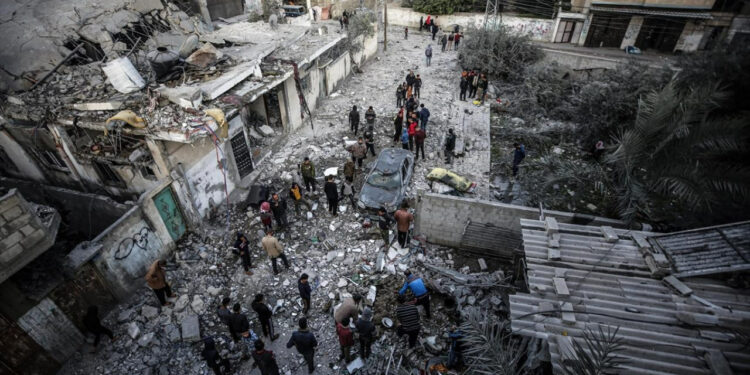 Hastanelere Cansız Bedenler Yığıldı! Gazze'de Can Kaybı 67 bin 806 Oldu