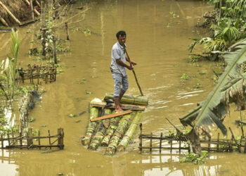 Hindistan'da Felaket: Sel ve Toprak Kayması 23 Can Aldı