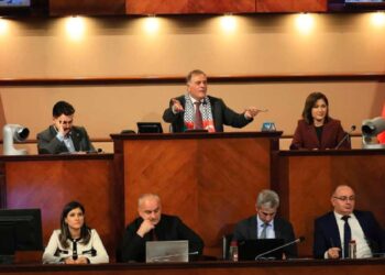 İBB Meclisi olarak Silivri’ye ortak dilekçe verelim, Ekrem İmamoğlu orada, cesareti olan varsa gider