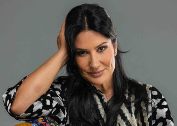 İclal Aydın Sahnelere Dönüyor: 'Ama Değil, Rağmen' ile Türkiye Turnesi Başlıyor