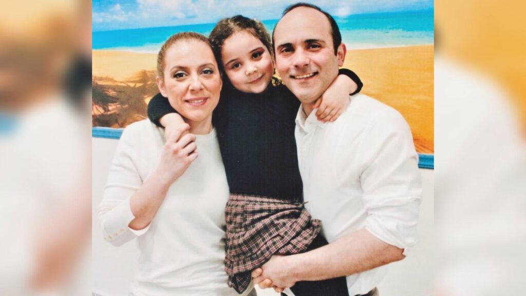 İnanıyoruz ki en kısa sürede aile fotoğraflarımızı evimizde çektirebileceğiz!