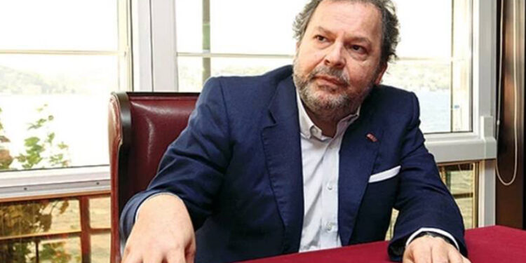 İş insanı Cüneyd Zapsu'nun Can Holding soruşturmasında evinde arama yapıldı, ifadesinin ardından yakalama kararı kaldırıldı