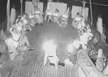 İsrail Ordusu Sumud Filosu'nu Kuşattı! İşte Dakika Dakika Gelişmeler