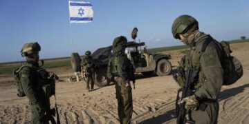 İsrail Ordusu’nda gönüllü olarak görev yapan bir çifte vatandaş hakkında dava açıldı