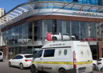 İstanbul'da Yine Motosikletli Saldırı! İş Yerine Kurşun Yağdırdılar