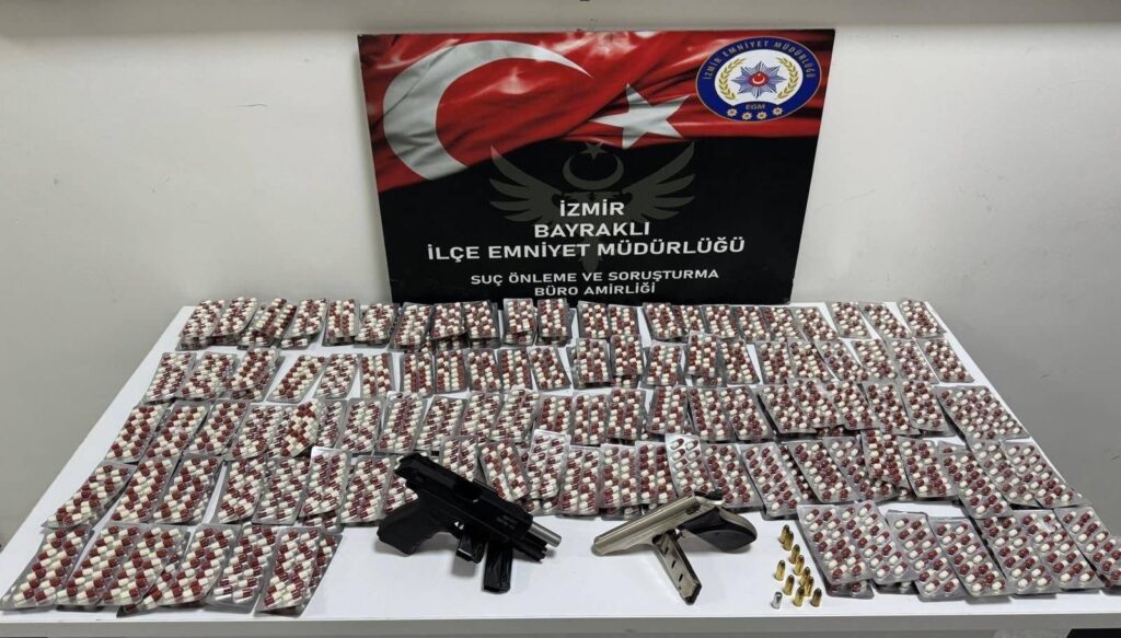 İzmir'de firari 5 hükümlü yakalandı