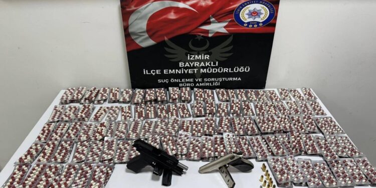 İzmir'de firari 5 hükümlü yakalandı