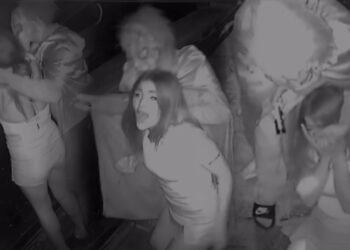 Korku Evinde Elektroşoklu İşkence! Eğlenmek İçin Gidip Kabusu Yaşadılar