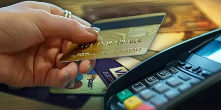 Kredi Kartı Borcu Olan Herkesi Etkileyecek! Artık Maaşların Yarısı Kesilecek