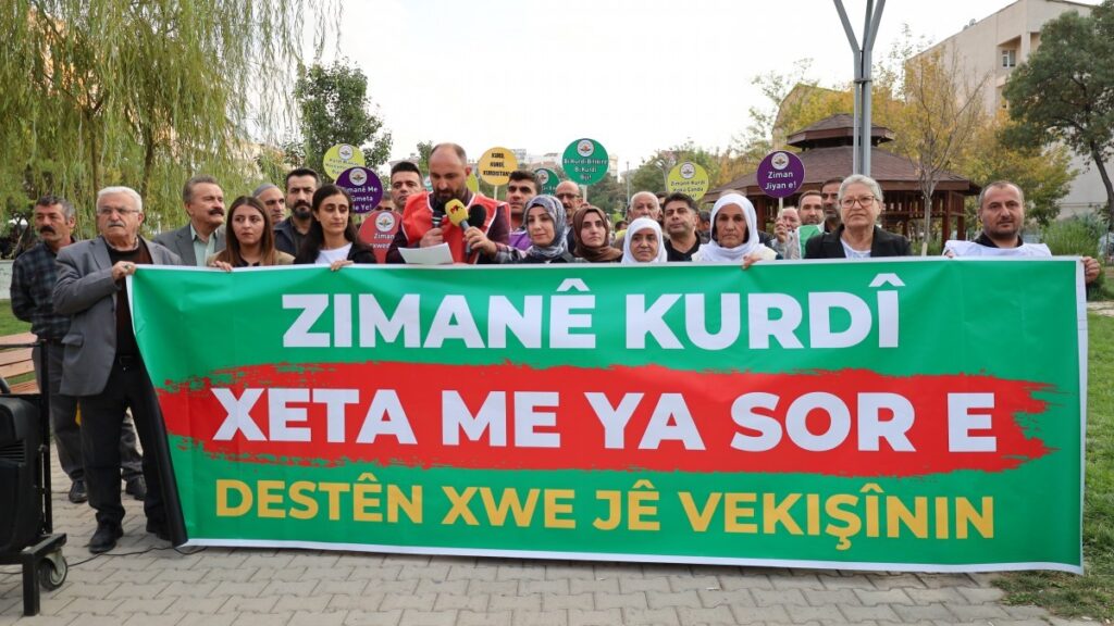 'Kürtçe'ye yönelik ayrımcı politiakalar derhal sonlandırılmalı'