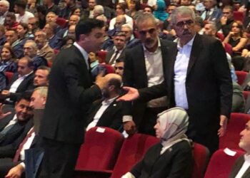 Kurtulmuş'un Diyarbakır ziyaretinde protokol krizi: Başkanlar salonu terk etti