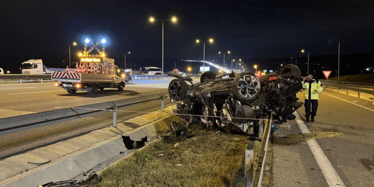 Kuzey Marmara Otoyolu’nda Korkunç Kaza! 2 Ölü, 5 Yaralı