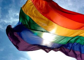 LGBTİ+'lara ceza öngören yasa teklifleri gündem dahi edilmemeli