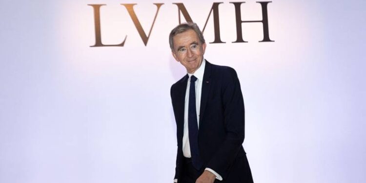 Louis Vuitton'un sahibi Bernard Arnault servetini bir günde 19 milyar dolar artırdı
