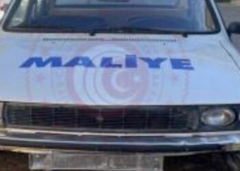 Lüks makam araçlarına dokunulmadı, kullanılamaz araçlar satışa sunuldu