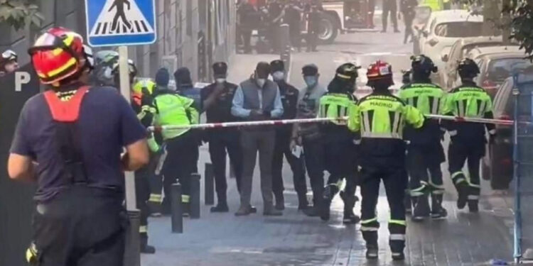 Madrid’de Facia! Çöken Binada Can Pazarı