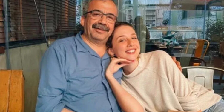 Mal Varlığı Tartışılıyordu! Kızı Ceren Önder Kandemir Açıkladı... İşte Sırrı Süreyya Önder'in 'Terekesi'