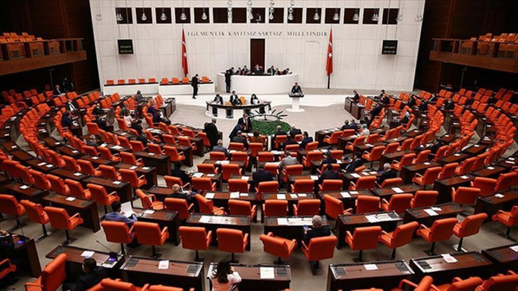 Meclis Genel Kurulu'nda Gar Katliamı tartışması