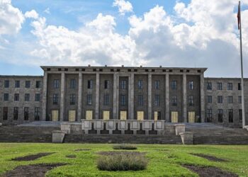 Meclis açılışına özel düzenlenen resepsiyon başladı