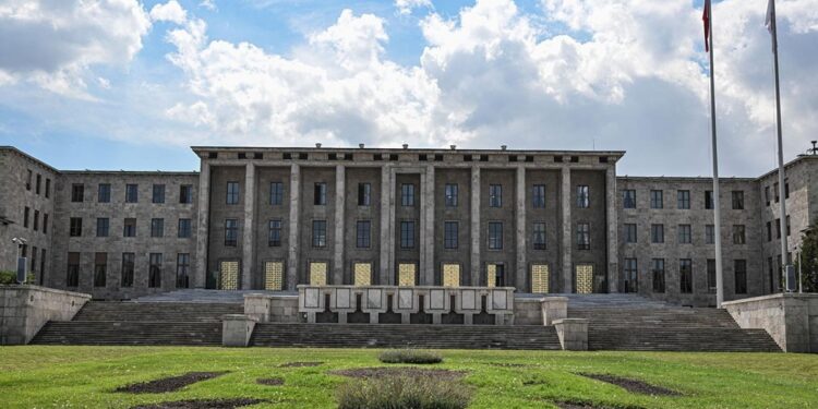 Meclis açılışına özel düzenlenen resepsiyon başladı