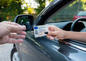 Milyonlarca Sürücünün Ehliyeti Geçersiz Olacak: Son 4 Gün! Yapmayanlar 7 Bin Lira Fazla Ödeyecek