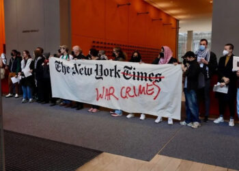 NYT'de Filistin Depremi! Yüzlerce Yazar...