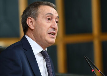 O Fotoğraf Çok Eleştirilmişti... DEM Parti Cephesinden Yanıt Geldi