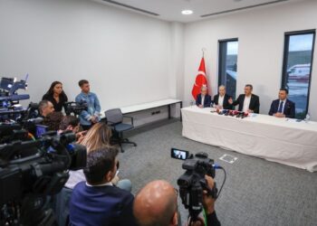 Özel’den İmralı ziyareti açıklaması: Önce AKP tutumunu belirlesin