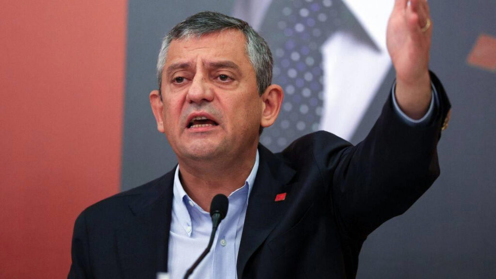 Özgür Özel 'Yalvarıyorum' Diyerek Seslendi: Nadir Elementlerin Trump'a Satılmasına Engel Olun'