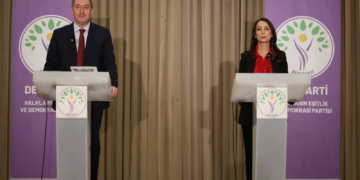 PKK'nın Türkiye'den çekilme kararından sonra DEM Parti'den ilk açıklama