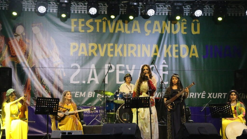 Peyas'ta kadın festivali sürüyor