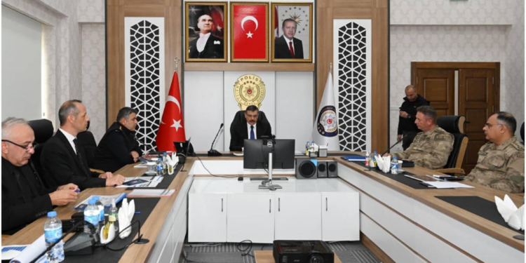 Sahipsiz sokak hayvanlarıyla ilgili ihbarlar 112'ye yapılacak