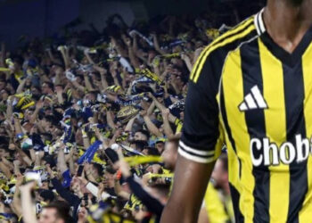 Sakatlığı Bir Türlü Geçmiyordu! Fenerbahçe’nin Yıldız İsmi Evsiz Kaldı: Ev Sahibi Kapının Önüne Koydu