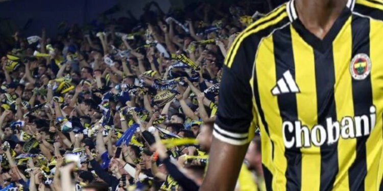 Sakatlığı Bir Türlü Geçmiyordu! Fenerbahçe’nin Yıldız İsmi Evsiz Kaldı: Ev Sahibi Kapının Önüne Koydu