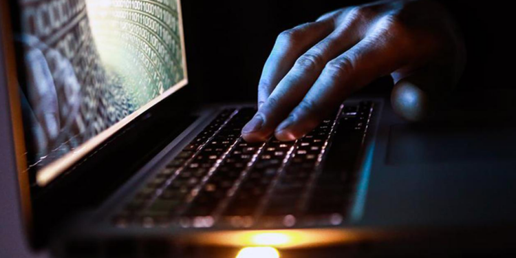 Siber Çeteye Büyük Darbe! 50 Milyonluk Vurgun Yapmışlar