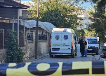 Siirt'te Aile Katliamı! Hamile Eşini ve Amcasını Öldürdü, 3 Kişiyi Yaraladı