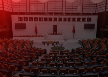 Siyasete Sert Başlangıç: Meclis Boykotla Açılıyor... CHP Açılışta Olmayacak.